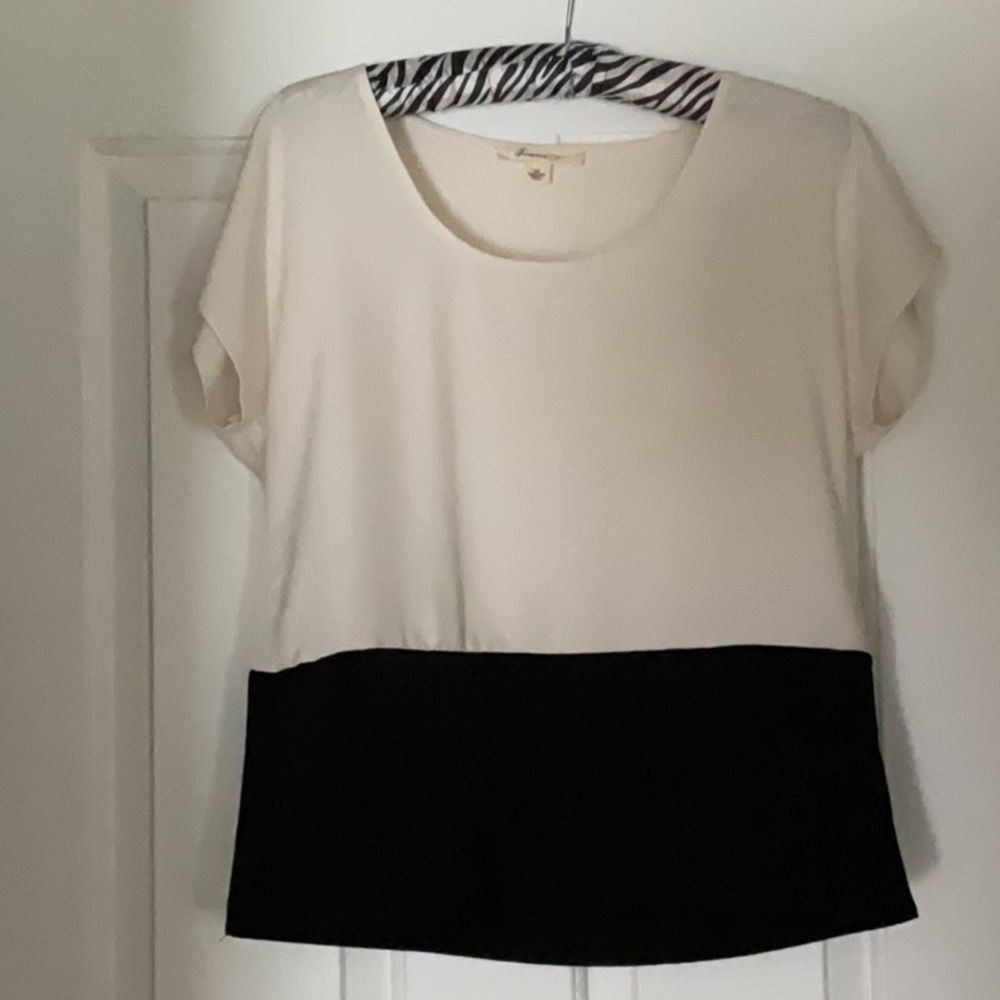 Forever 21 Cream Color Block Boxy Blouse